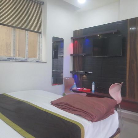Rajmahal Resort Banquet Hall And Hotel Patna  Buitenkant foto