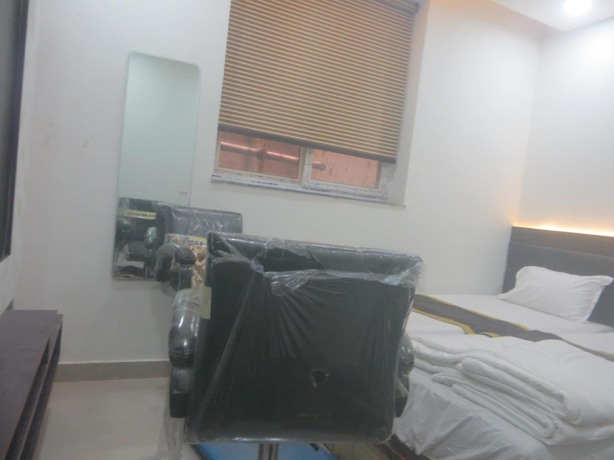 Rajmahal Resort Banquet Hall And Hotel Patna  Buitenkant foto