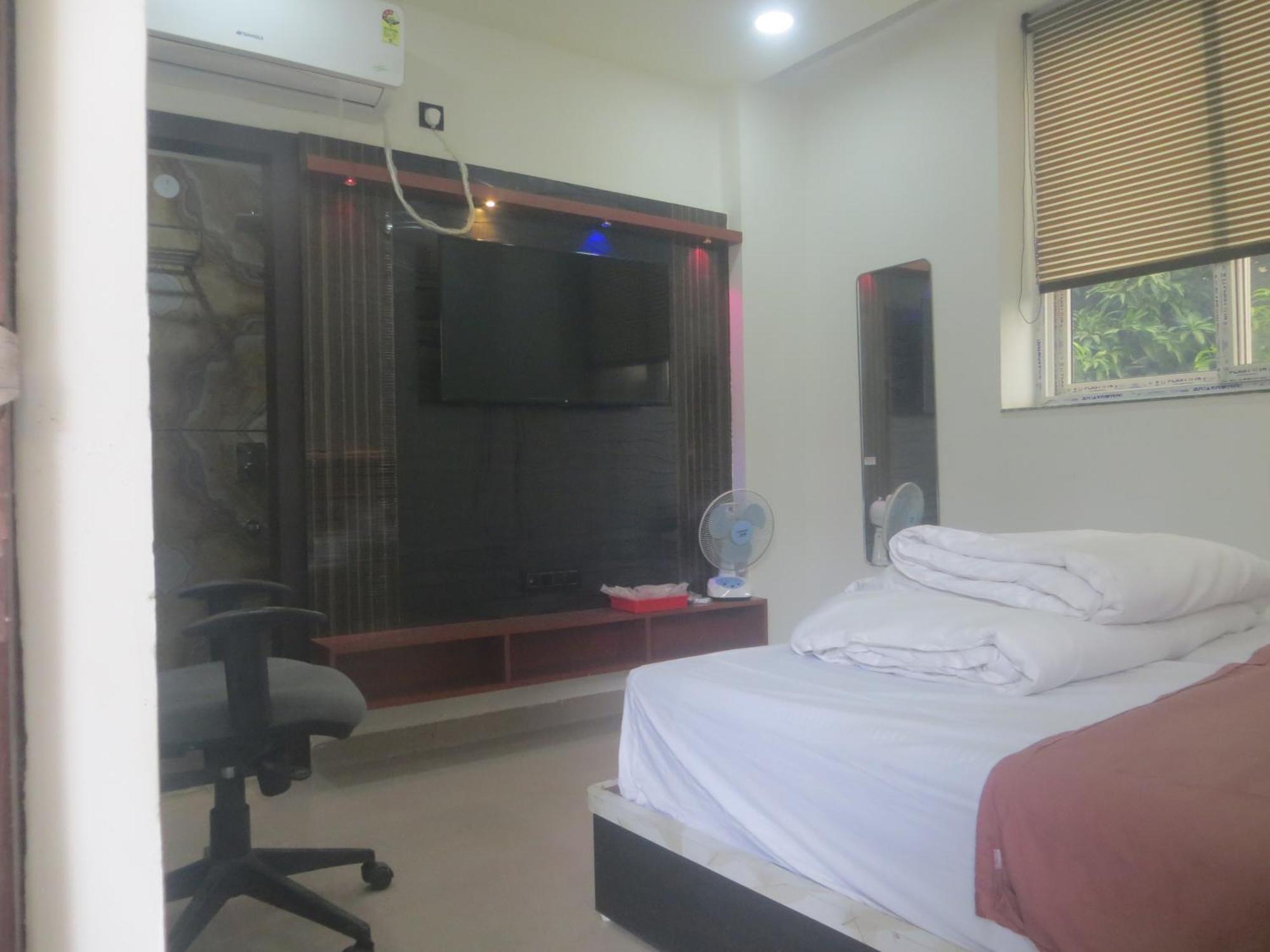 Rajmahal Resort Banquet Hall And Hotel Patna  Buitenkant foto